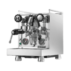 Rocket Mozzafiato Cronometro R is the first machine with a rotary pump in the Rocket product range